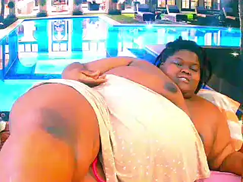 EbonyHotBuns online show from March 12, 9:13 am