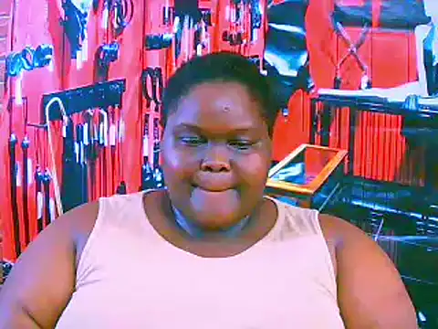 Snapshot of EbonyHotBuns chatting on October 25, 8:13 am EbonyHotBuns online show from October 25, 8:13 am