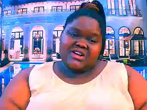 EbonyHotBuns online show from April 29, 6:14 pm
