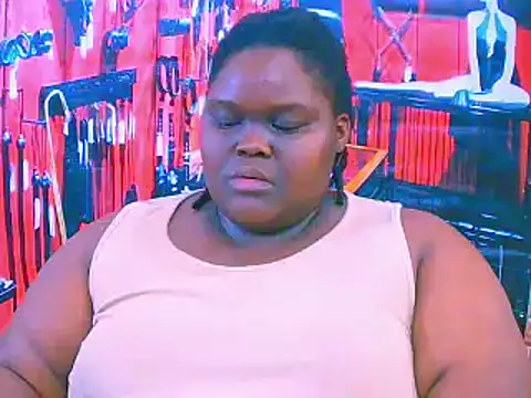 Snapshot of EbonyHotBuns chatting on October 25, 8:20 pm EbonyHotBuns online show from October 25, 8:20 pm