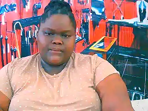 Snapshot of EbonyHotBuns chatting on November 7, 6:56 pm EbonyHotBuns online show from November 7, 6:56 pm