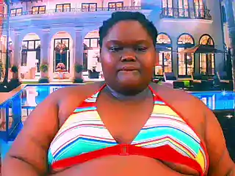 EbonyHotBuns online show from May 5, 6:22 pm