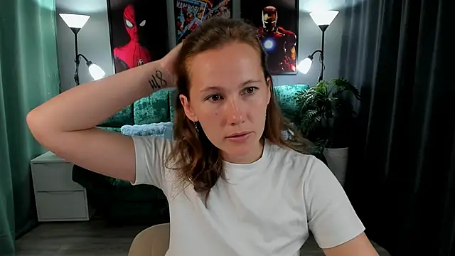 MichelleOrtis online show from April 4, 2:29 am