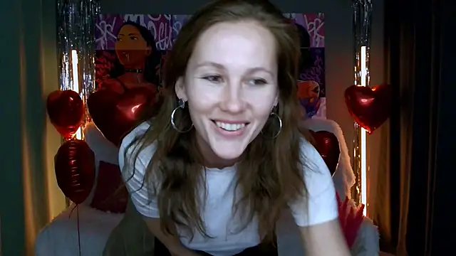 Snapshot of MichelleOrtis chatting on February 22, 5:13 pm MichelleOrtis online show from February 22, 5:13 pm