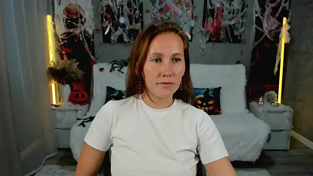 Snapshot of MichelleOrtis chatting on October 30, 12:36 pm MichelleOrtis online show from October 30, 12:36 pm