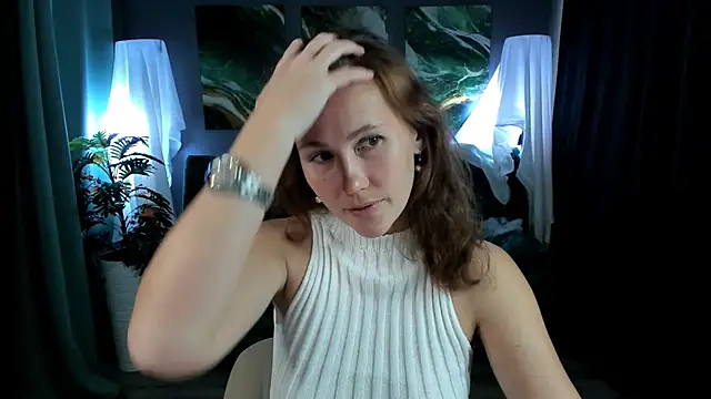 Snapshot of MichelleOrtis chatting on November 7, 6:18 am MichelleOrtis online show from November 7, 6:18 am