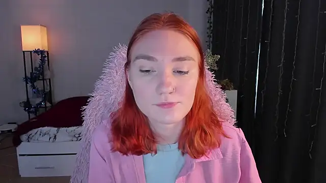 ReddHotPipper online show from December 23, 3:50 am