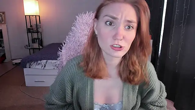 ReddHotPipper online show from March 14, 3:56 am