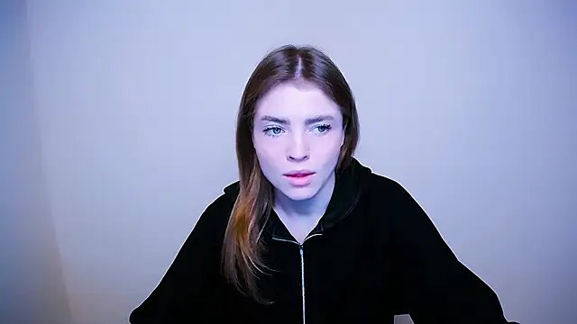 Snapshot of MissOliviaa_ chatting on February 11, 10:14 am MissOliviaa  online show from February 11, 10:14 am