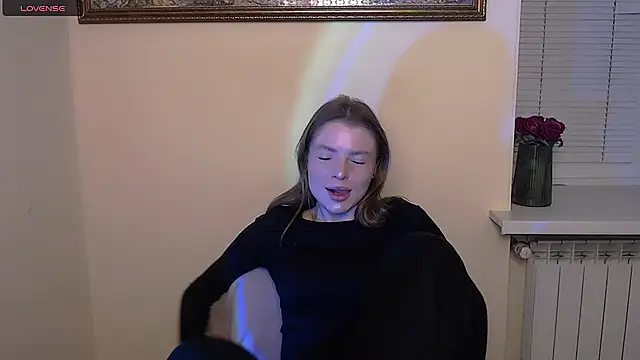 Snapshot of MissOliviaa_ chatting on October 29, 7:29 am MissOliviaa online show from October 29, 7:29 am