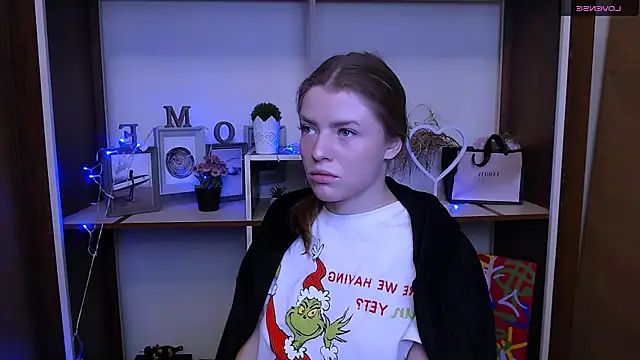Snapshot of MissOliviaa_ chatting on January 9, 8:03 am MissOliviaa  online show from January 9, 8:03 am