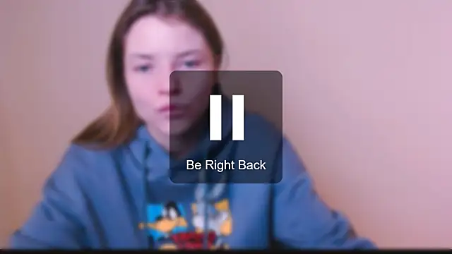Snapshot of MissOliviaa_ chatting on February 7, 9:37 am MissOliviaa  online show from February 7, 9:37 am