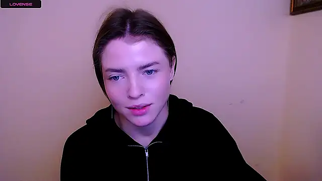 Snapshot of MissOliviaa_ chatting on January 30, 12:48 pm MissOliviaa  online show from January 30, 12:48 pm