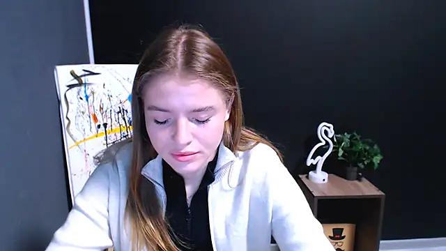 Snapshot of MissOliviaa_ chatting on November 21, 5:01 pm MissOliviaa online show from November 21, 5:01 pm