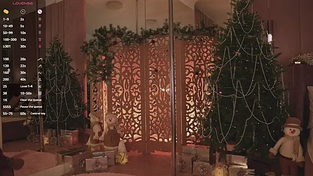 Snapshot of Smiley_Mia chatting on December 22, 5:57 pm Smiley Mia online show from December 22, 5:57 pm