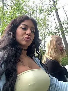 AlyssaHottv  online show from April 16, 9:54 am