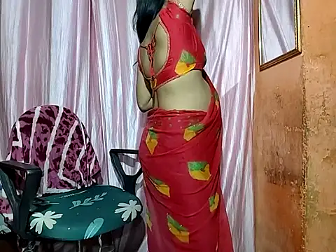 poojaxxx65 online show from September 22, 11:00 pm