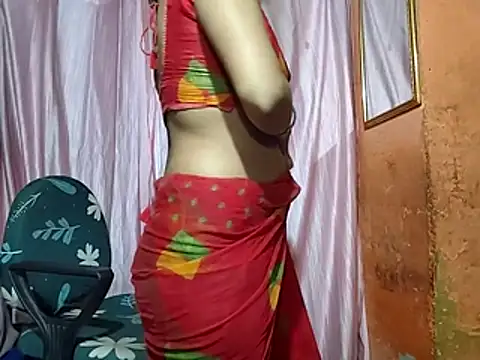 poojaxxx65 online show from December 4, 11:15 pm