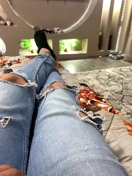 lora19922 online show from November 18, 9:07 pm