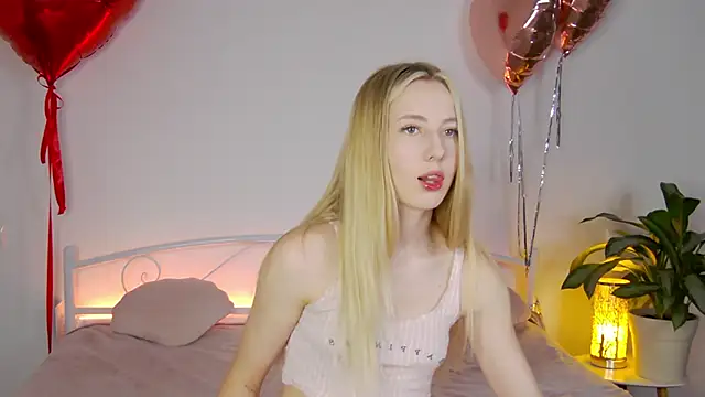 Snapshot of KarnetJ chatting on February 18, 2:27 pm KarnetJ online show from February 18, 2:27 pm
