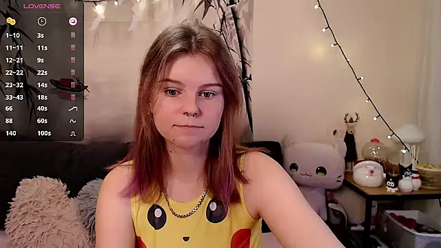 Snapshot of Moona_xx chatting on January 5, 9:36 pm Moona xx online show from January 5, 9:36 pm