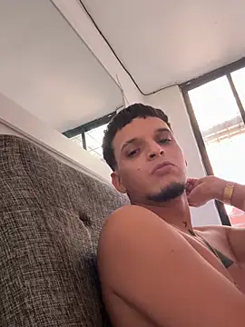 ArturoDelgado1 online show from March 19, 3:45 pm