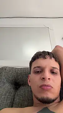 ArturoDelgado1 online show from April 15, 5:50 pm