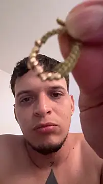 ArturoDelgado1 online show from April 21, 3:07 pm