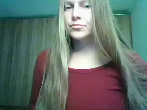 Snapshot of Evasapples chatting on October 10, 7:36 pm Evasapples online show from October 10, 7:36 pm