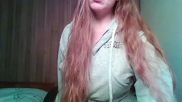 Snapshot of Evasapples chatting on November 20, 10:52 pm Evasapples online show from November 20, 10:52 pm