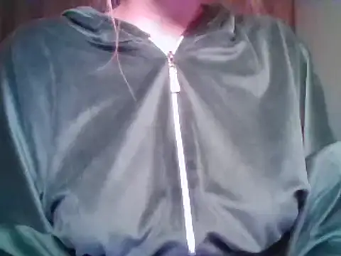 Snapshot of Evasapples chatting on October 1, 9:07 pm Evasapples online show from October 1, 9:07 pm