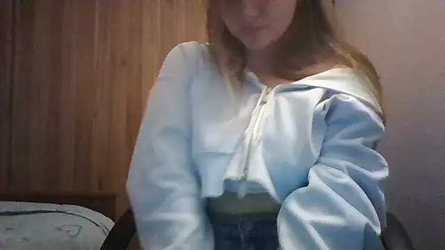 Evasapples online show from May 7, 7:17 pm