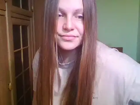 Snapshot of Evasapples chatting on February 11, 8:05 am Evasapples online show from February 11, 8:05 am