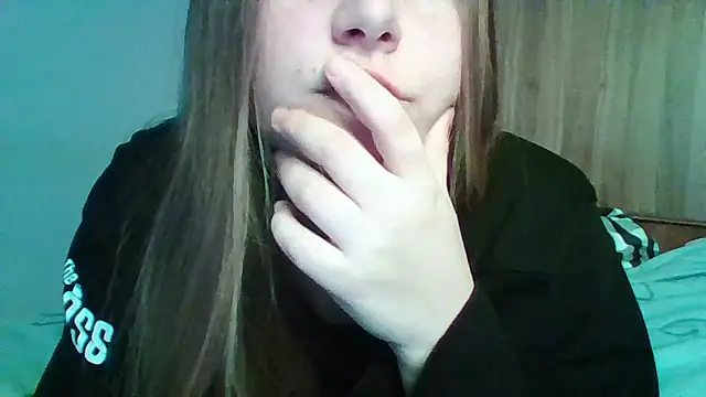 Evasapples online show from January 10, 7:09 pm