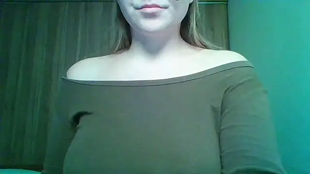 Evasapples online show from April 4, 10:16 pm