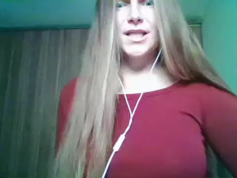 Snapshot of Evasapples chatting on October 6, 6:30 pm Evasapples online show from October 6, 6:30 pm