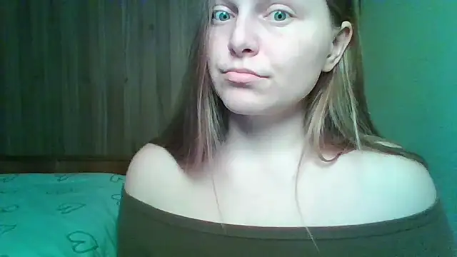 Evasapples online show from February 25, 6:52 pm