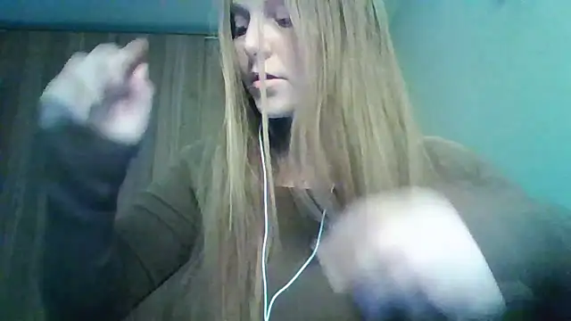 Evasapples online show from April 13, 11:58 am