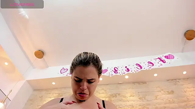 dorothy vegga online show from February 13, 3:50 am