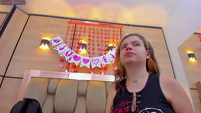 dorothy vegga online show from February 6, 2:29 am