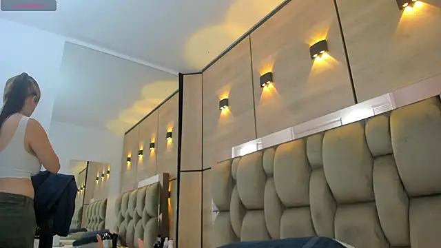 Snapshot of dorothy_vegga chatting on November 12, 4:05 am dorothy vegga online show from November 12, 4:05 am