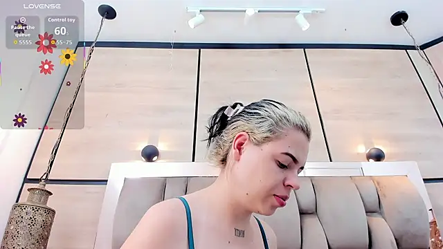 dorothy vegga online show from April 15, 3:01 am