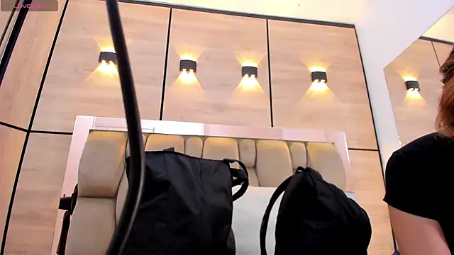 Snapshot of dorothy_vegga chatting on November 8, 3:54 am dorothy vegga online show from November 8, 3:54 am