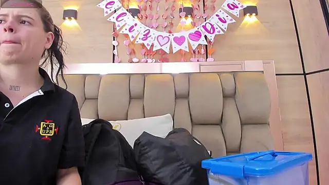 dorothy vegga online show from February 11, 3:39 am