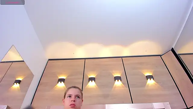 Snapshot of dorothy_vegga chatting on November 13, 4:05 am dorothy vegga online show from November 13, 4:05 am