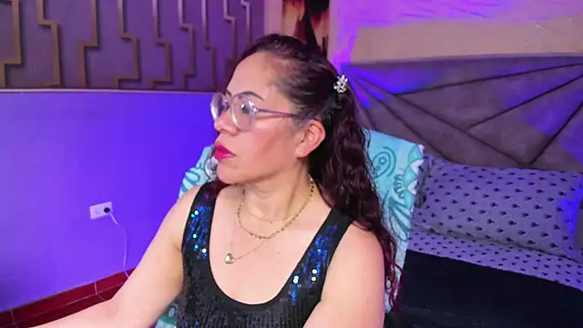 maria paulac online show from October 23, 4:44 am