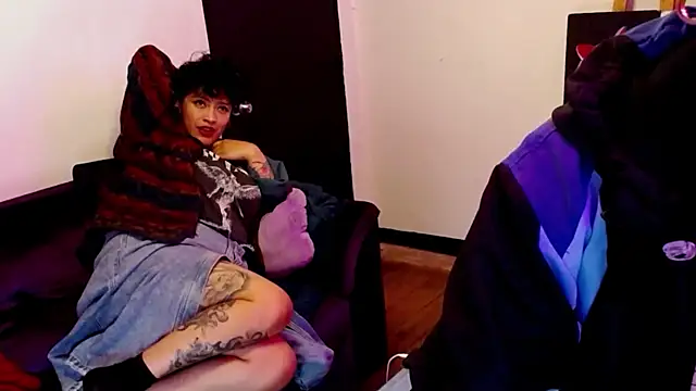 tatouagendecouple online show from September 11, 6:46 am