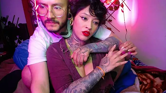 tatouagendecouple online show from October 22, 12:32 am