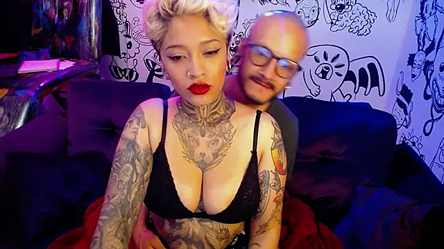 tatouagendecouple online show from February 13, 5:26 am