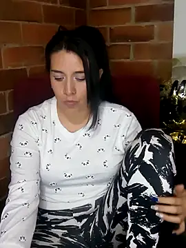 Gabriela squirt02 online show from December 19, 11:03 pm